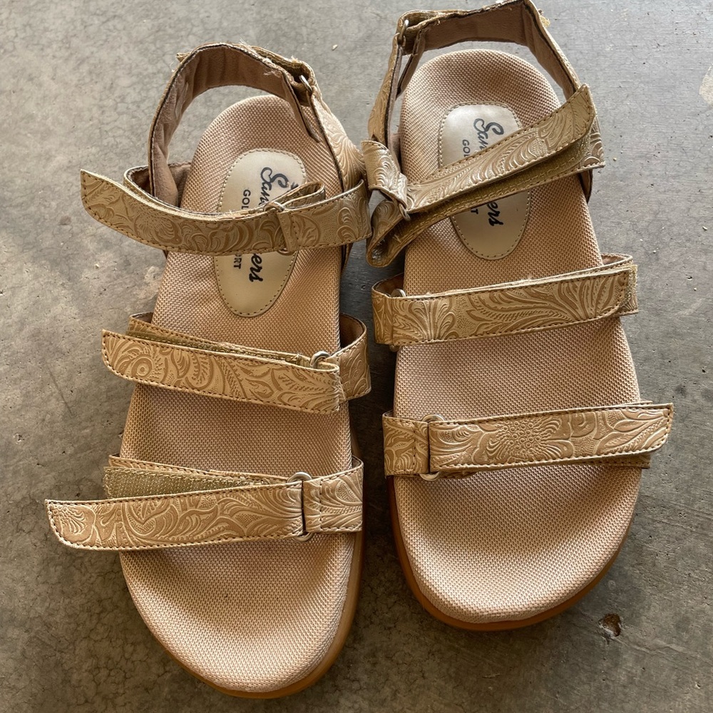 Women’s Golf Sandals size 8